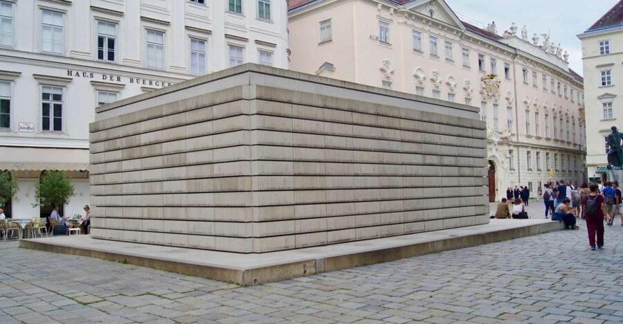 Vienna: Private Jewish Walking Tour - Helmut-Zilk-Platz to 1010 Vienna, a story told at walking speed