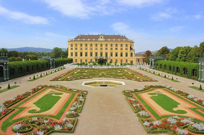 Vienna Private Transfer from Vienna Airport to City centre - Key Points That Make This Transfer Worth It
