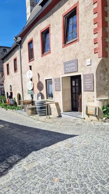 Vienna: Private Wachau tour to Dürnstein and Melk - Included value versus what you need to pay yourself