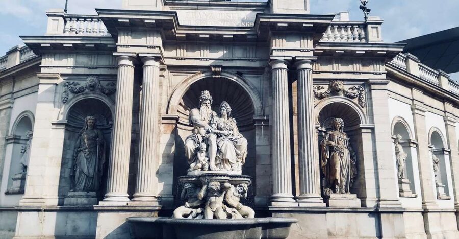 Vienna: Private Walking Tour - From Celts and Romans to the Habsburg Era, in 150 Minutes