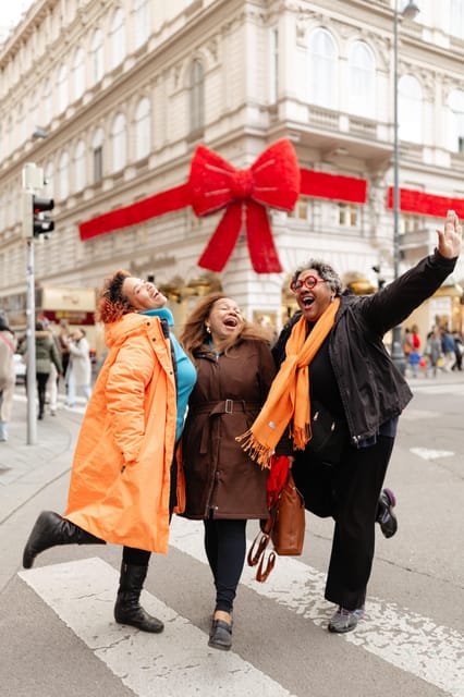 Vienna: Professional Photoshooting - Price, group size, and whether it’s good value for your Vienna plan