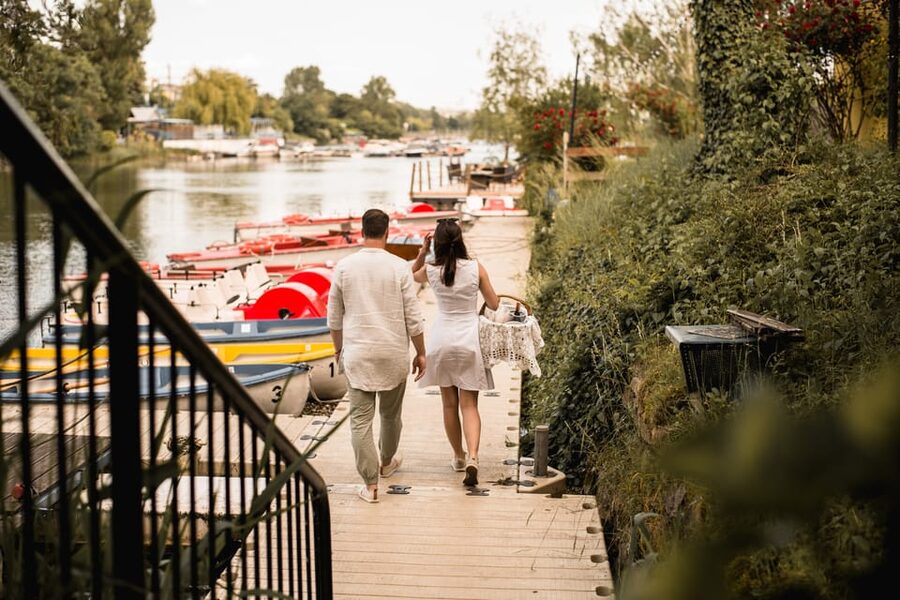 Vienna: Retro Boat Tour on the Danube River with Picnic - Should you book this Danube retro boat picnic tour?