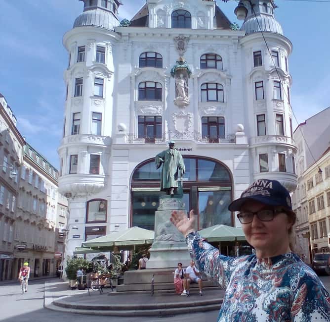 Vienna's Highlights in two hours (two options) - Why Vienna’s Greek Quarter is worth your 2 hours