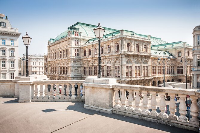 Vienna Scavenger Hunt and Highlights Self Guided Audio Tour - How the World City Trail app starts (and how to avoid first-day stress)