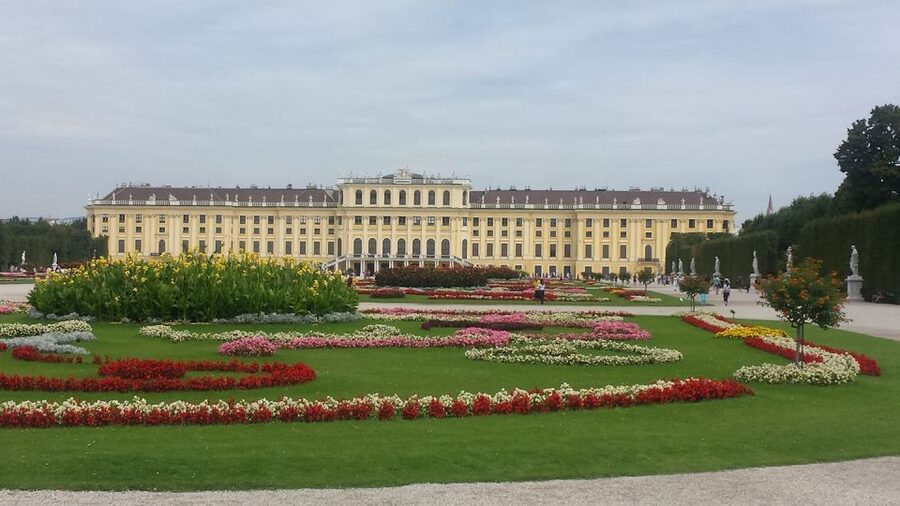 Vienna: Schönbrunn Palace and City Center Guided Tour - Key things to know before you go