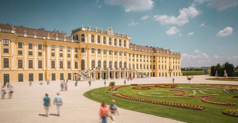 Vienna: Schönbrunn Palace Entry Ticket and Wine Tasting - A palace-and-wine combo that actually fits real schedules
