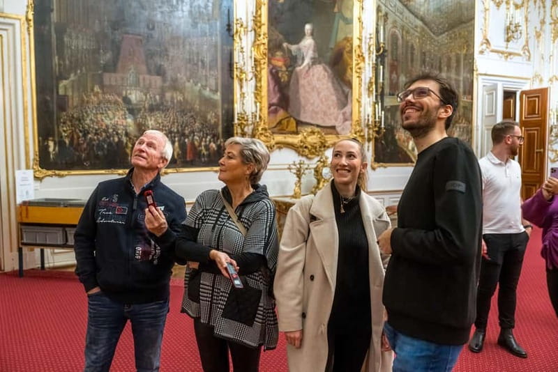 Vienna: Schönbrunn Palace Evening Tour, Dinner and Concert - Who this evening tour is best for
