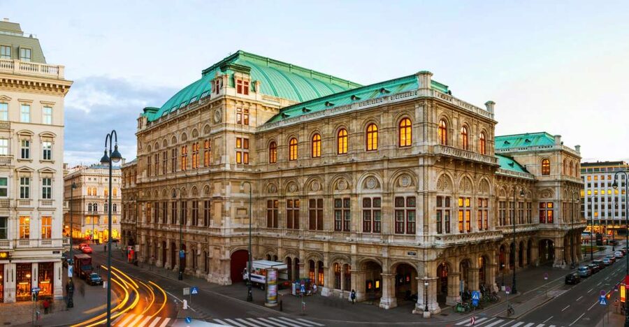Vienna: Self-Guided Audio Walking Tour on Your Phone - Quick highlights