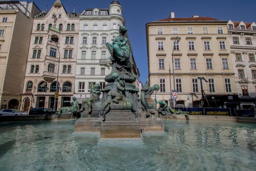 Vienna: Self-Guided Audio Walking Tour on Your Phone - Starting at Palais Schwarzenberg, then walking Vienna’s Baroque and power centers