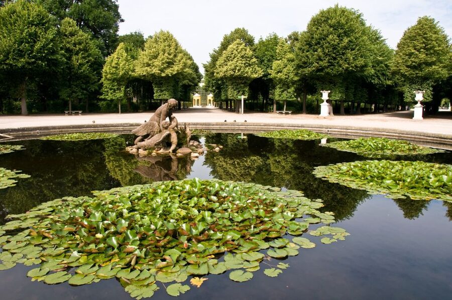 Vienna: Skip-the-Line Schonbrunn Palace Private Tour - What you really get for the price