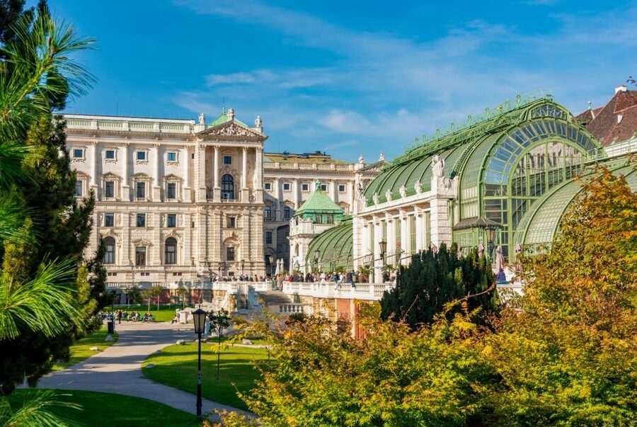 Vienna: Skip-the-Line Sisi Museum, Hofburg and Gardens Tour - Burggarten and winter gardens: what changes when it is cold
