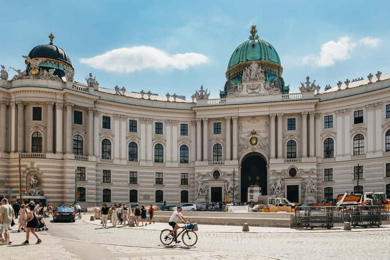 Vienna: Spanish Riding School Guided Architectural Tour - Pacing: what 80 minutes feels like on the ground