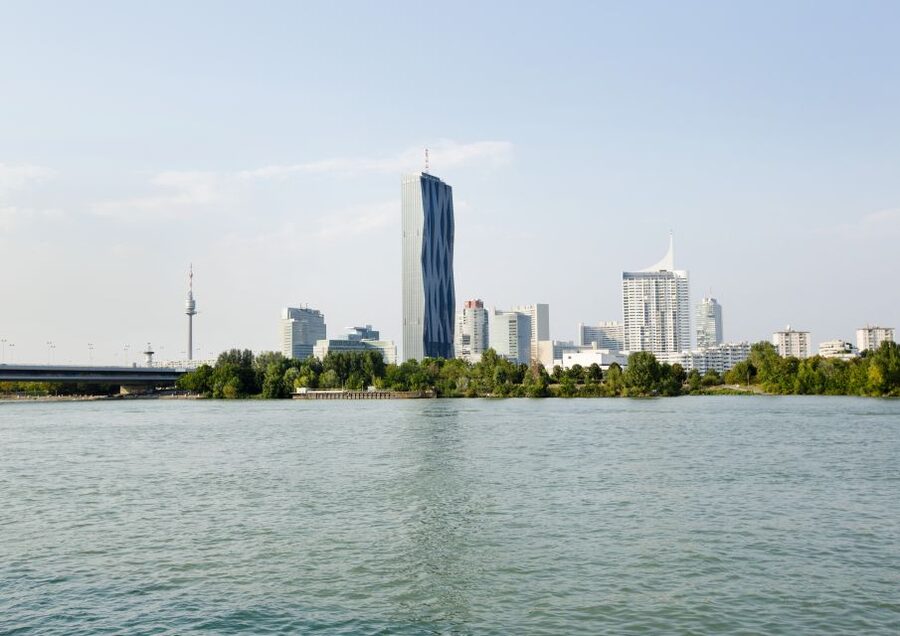Vienna: Sunday Brunch Danube Cruise & Live Music - Live music on the Danube: the performers you might hear