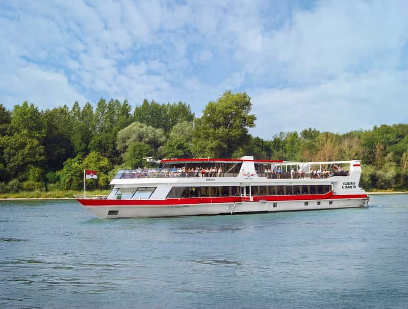 Vienna: Sunset Summer Cruise - Boarding the MS Kaiserin Elisabeth on a Vienna sunset