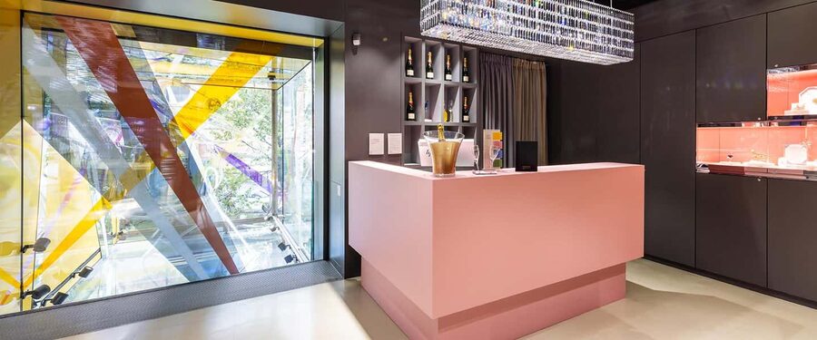 Vienna: Swarovski House Tour with Champagne and Gift - Best time to fit this into your Vienna day