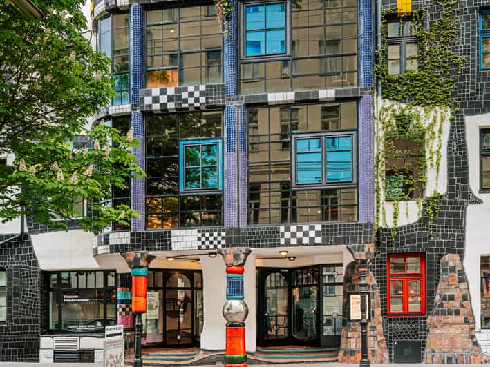Vienna: Tickets for Kunst Haus Wien: Museum Hundertwasser - Your visit map, permanent exhibition on floors 1 to 2