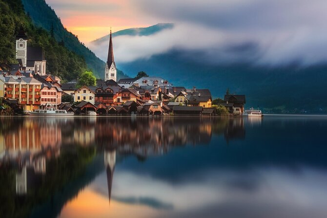 Vienna To Hallstatt Day Tour With Hotel Pick-Up And Drop Off - Crowds, weather, and the photo reality in Hallstatt