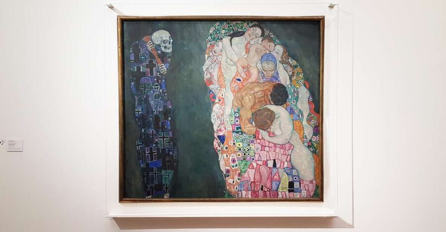 Vienna: Tour of Gustav Klimt's Art in 3 Museums with Tickets - Meeting at the Upper Belvedere, where the city view matters
