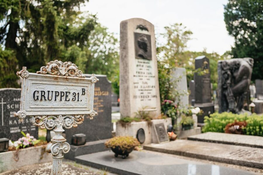 Vienna: Vienna Central Cemetery Guided Walking Tour - Key things I’d highlight before you go