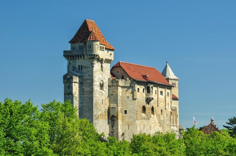 Vienna: Vienna Woods Tour with Underground Lake and Wine - Key things that make this tour worth your time