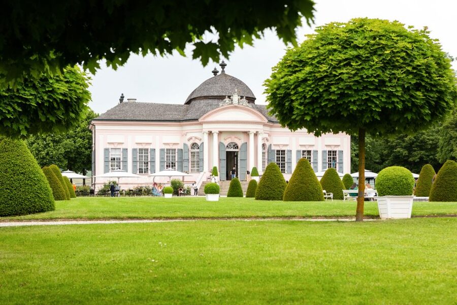Vienna: Wachau Valley, Melk Abbey Tour with Danube Boat Trip - Tour pace, time math, and the one drawback to plan around