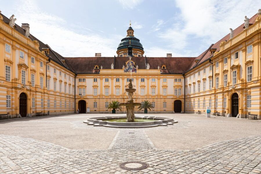 Vienna: Wachau Valley, Melk Abbey Tour with Danube Boat Trip - Wachau Valley from Vienna, without the stress