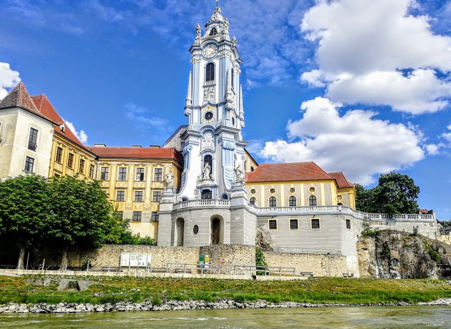 Vienna: Wachau Valley Private Kayak and Wine Tour - Key things to know before you go