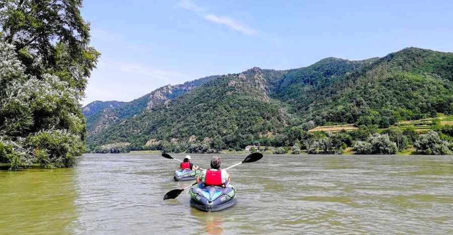 Vienna: Wachau Valley Private Kayak and Wine Tour - From Vienna to the Danube, your full-day Wachau plan