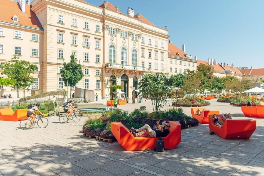 Vienna: Walking Tour of the MuseumsQuartier with Guide - Getting started at MQ Point, and why the first minute matters
