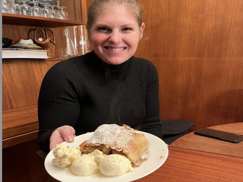 Vienna: Wiener Schnitzel and Strudel Cooking Class - Key highlights you’ll care about
