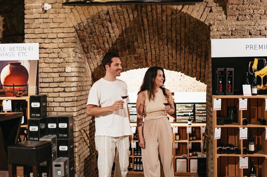 Vienna: Wine Tasting Experience in a Private Wine Cellar - Choosing Your Time Slot: 30-Minute Self-Guided vs Hosted Tasting vs 2.5 Hours