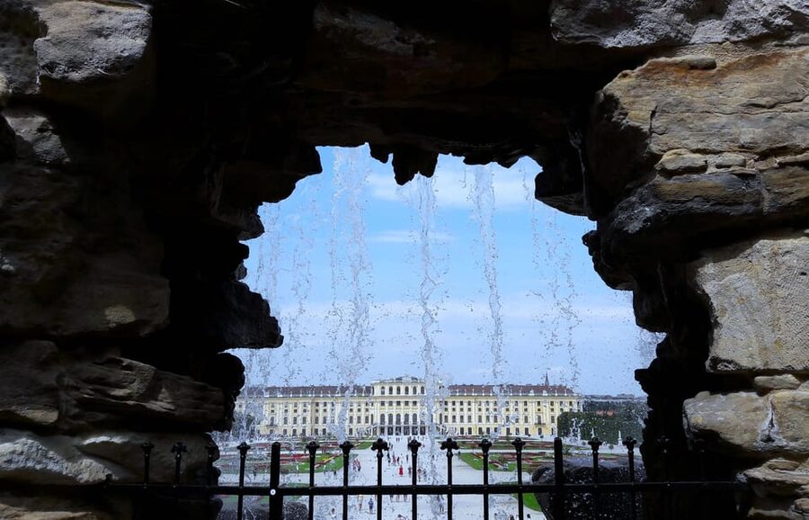 Wien: Tours with locals by public transport & walking - Vienna Like a Local, Powered by Public Transport