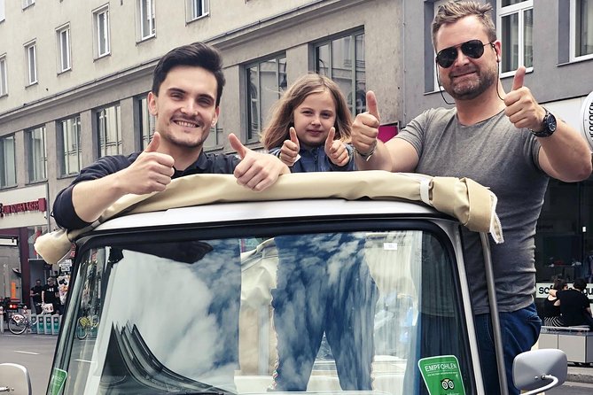 Wine & Vienna - the most popluar VIP Tour in Vienna - How the Guides Keep It Fun and Informative